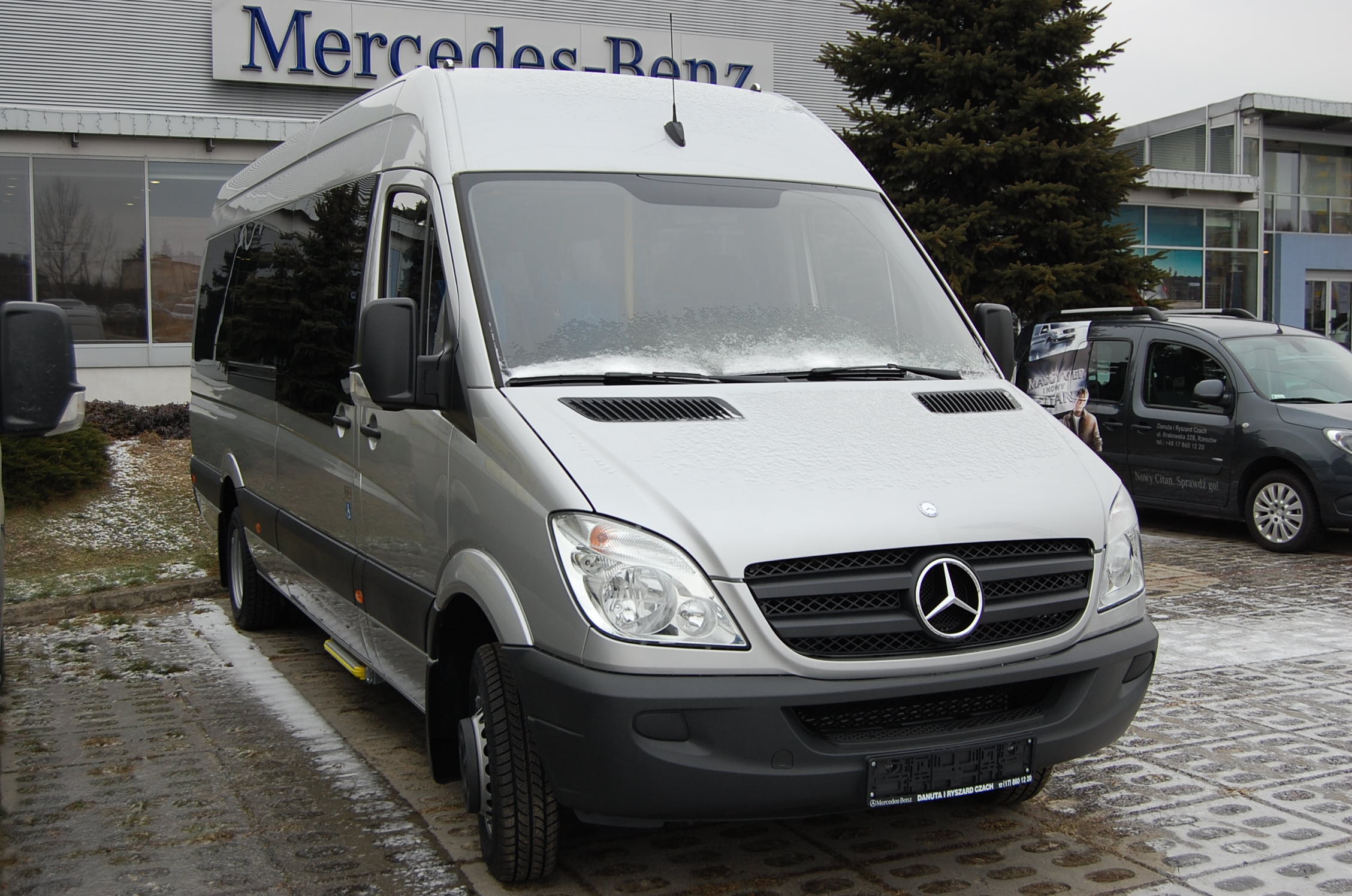 Zakup środków transportowych dla ŚDS