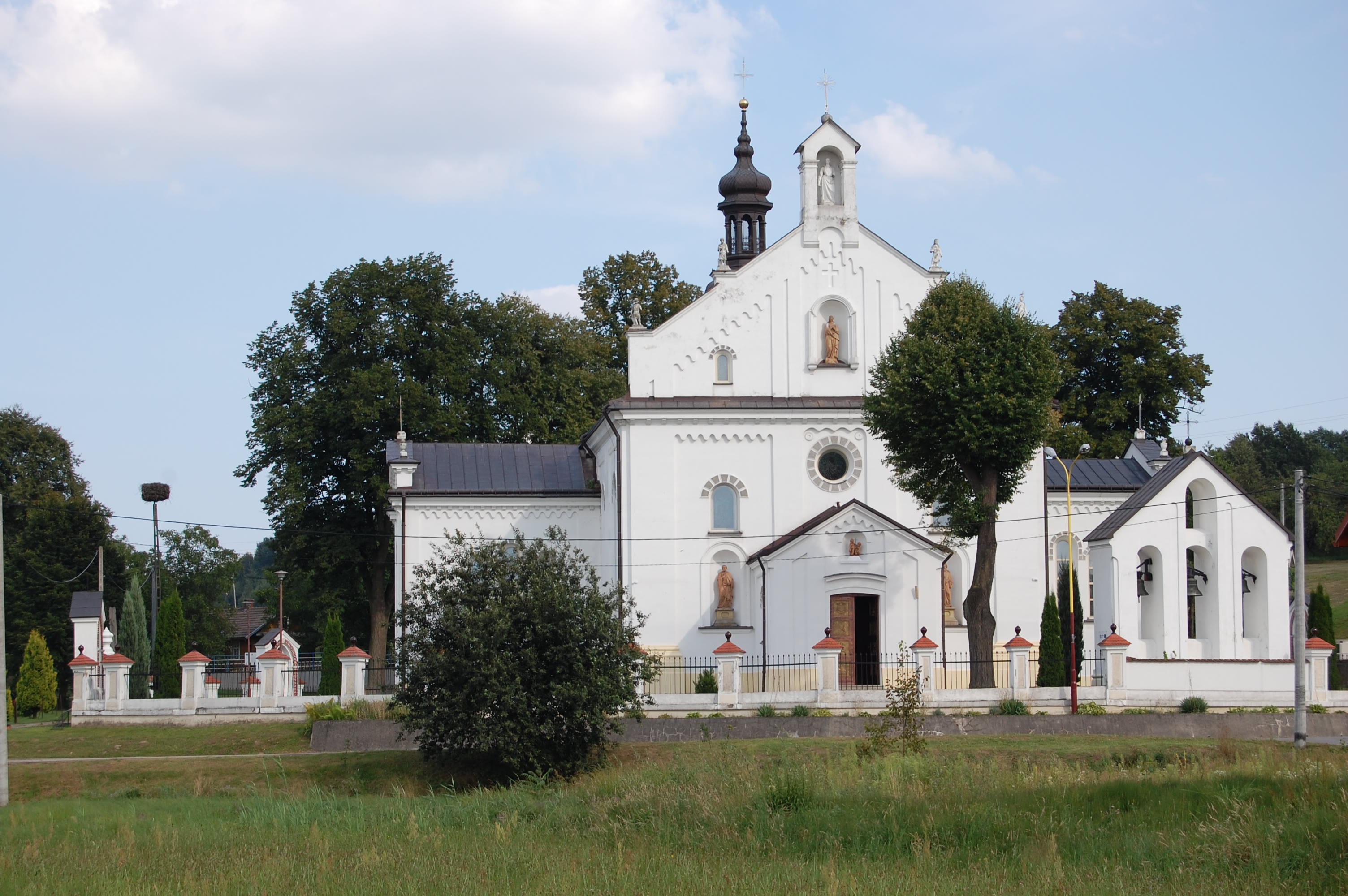 GRODZISKO DOLNE, pw. św. Barbary